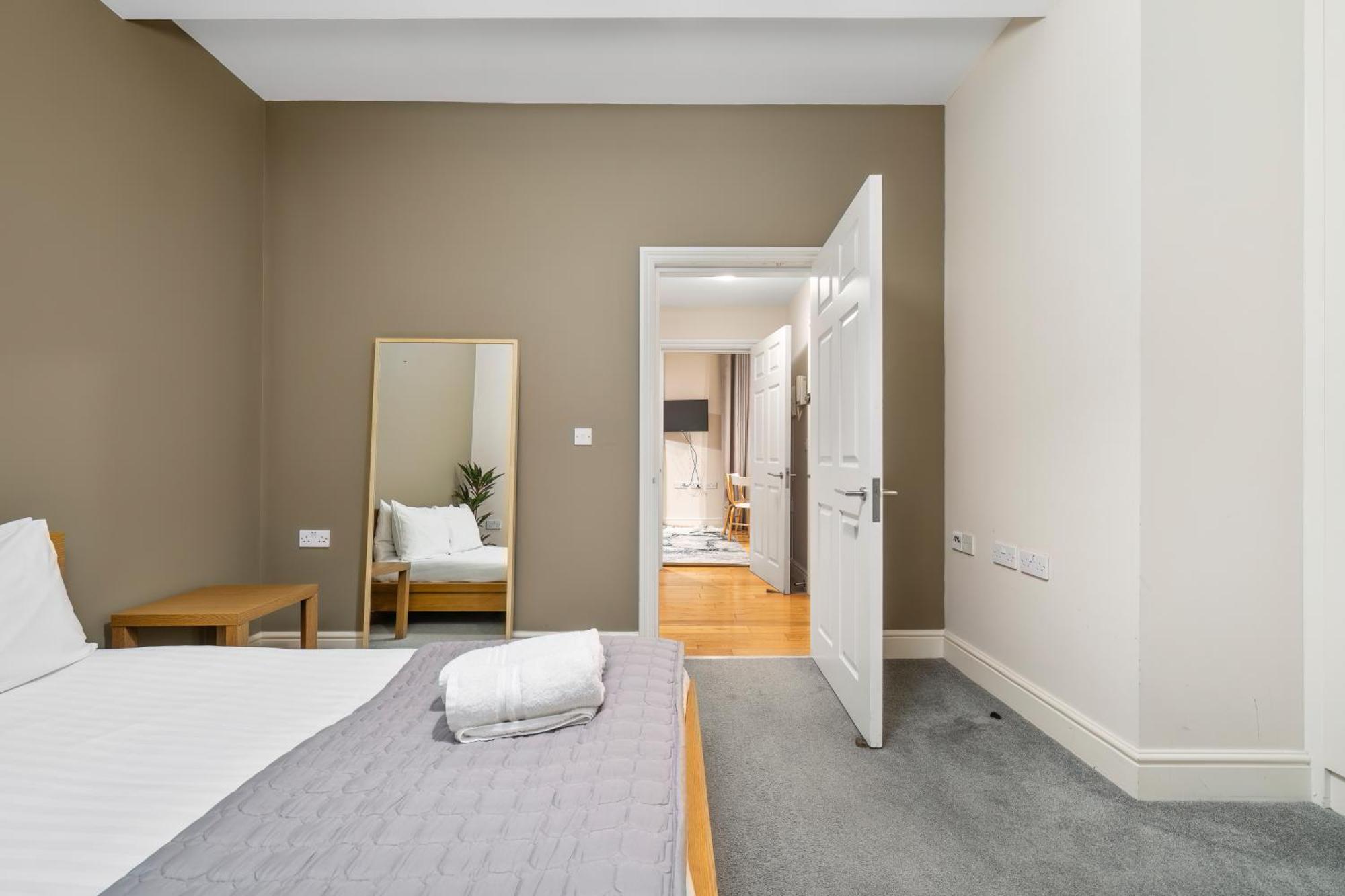 Paddington Modern Apartments Лондон Екстериор снимка