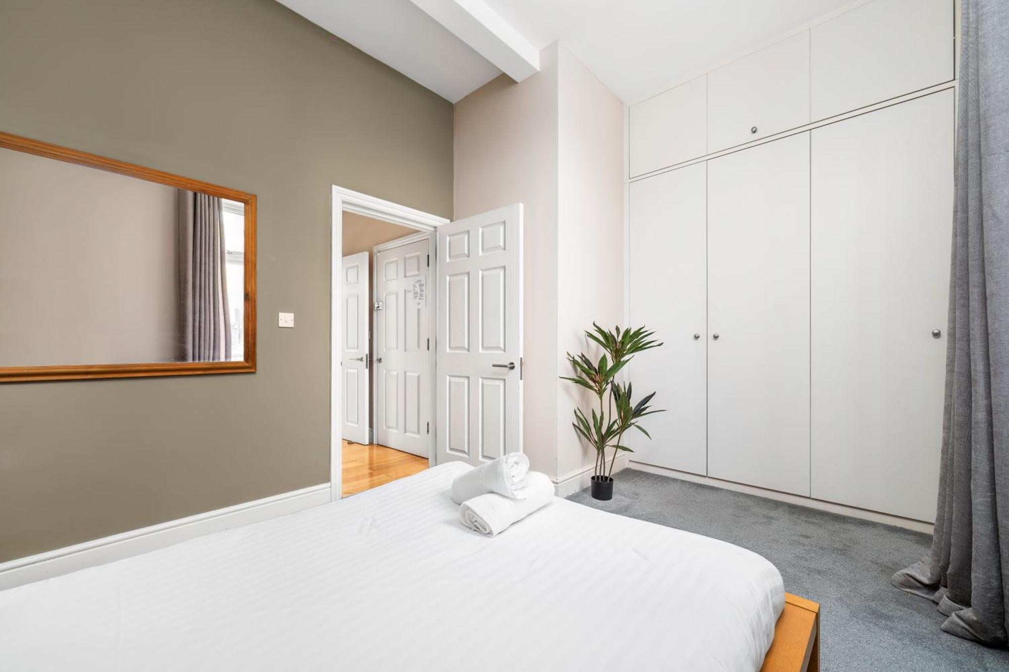 Paddington Modern Apartments Лондон Екстериор снимка