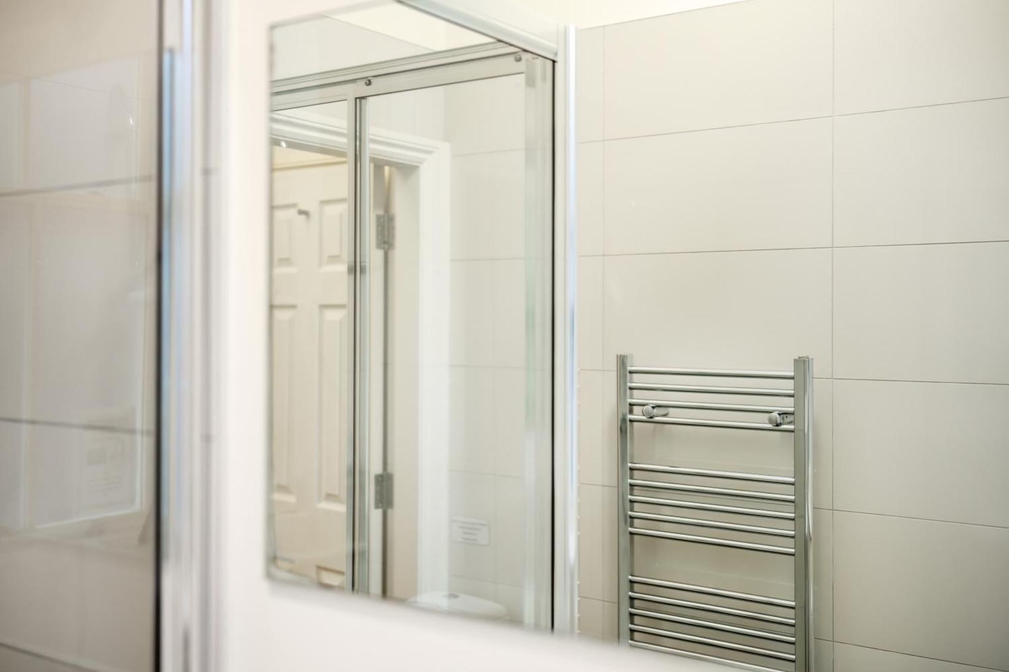 Paddington Modern Apartments Лондон Екстериор снимка